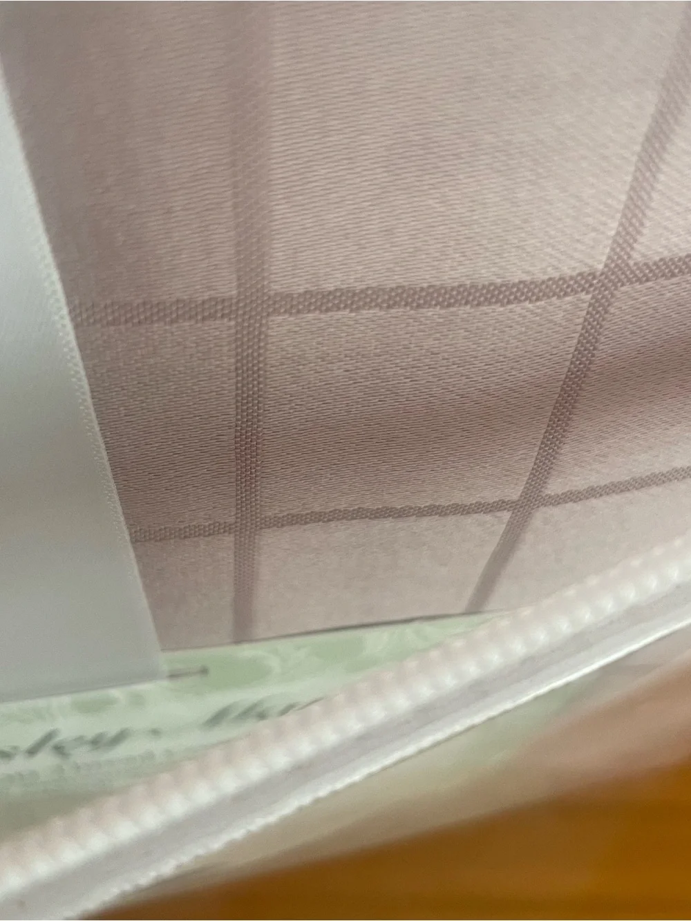 300 TC Blush windowpane Sheet Set